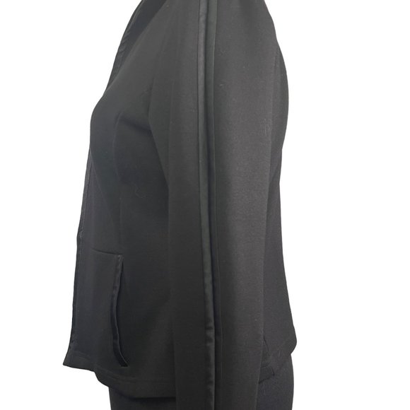 Renfrew Size 2 Black Jacket with Satin Trim on Sleeves and Pockets - Picture 3 of 6